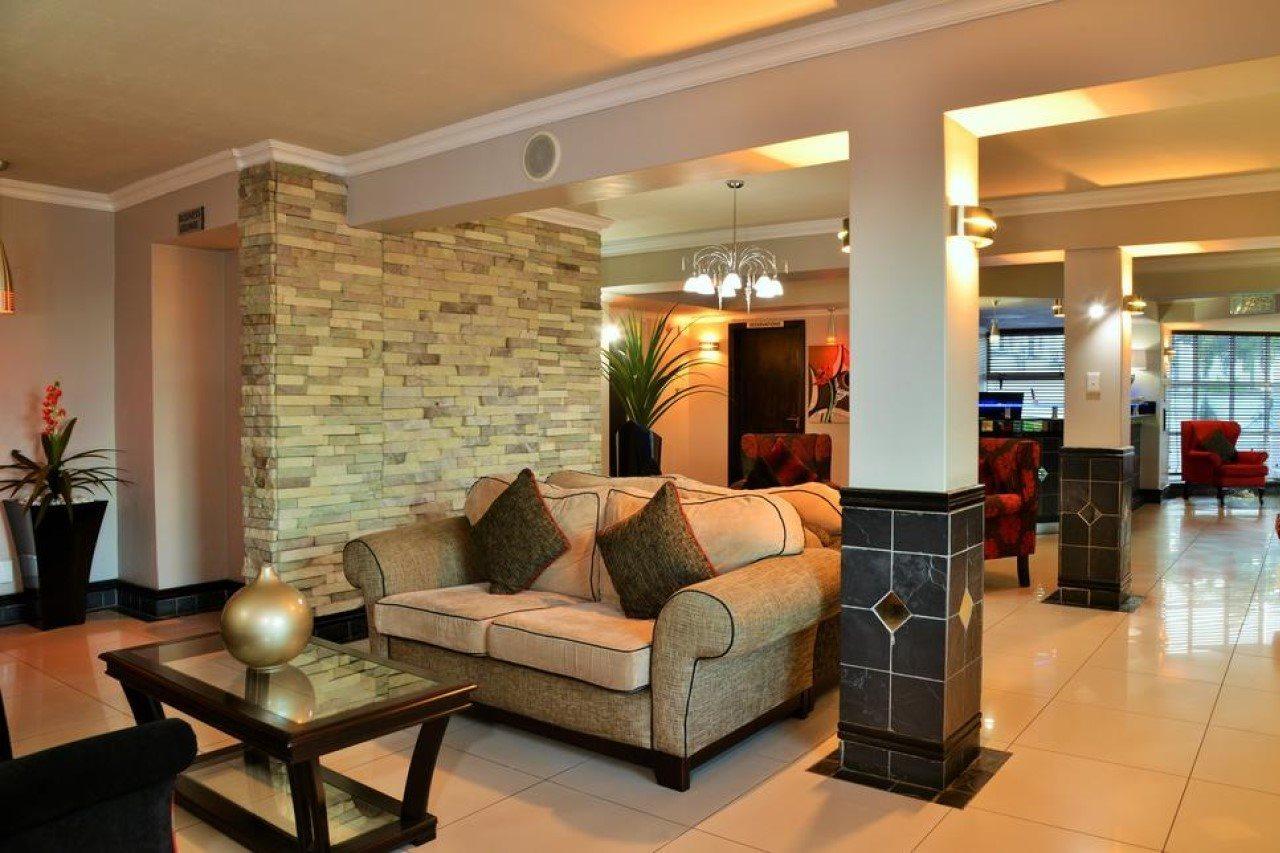 Bon Hotel เอมแพนจีนิ ภายนอก รูปภาพ