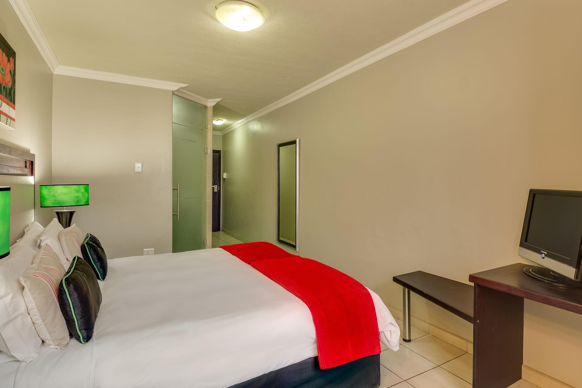 Bon Hotel เอมแพนจีนิ ภายนอก รูปภาพ