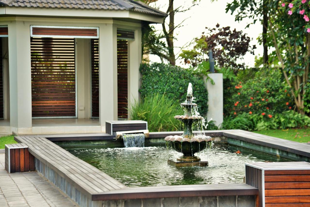 Bon Hotel เอมแพนจีนิ ภายนอก รูปภาพ